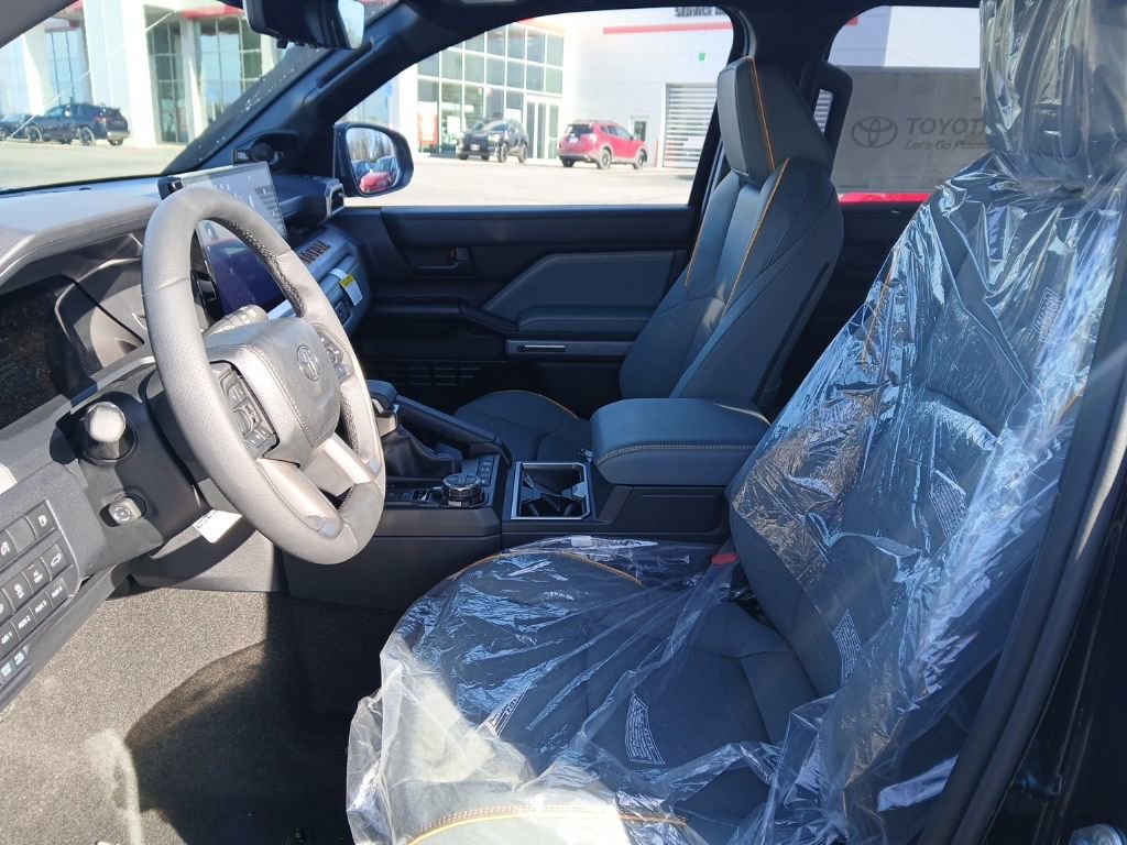 New 2026 Toyota 4Runner Trailhunter image 6