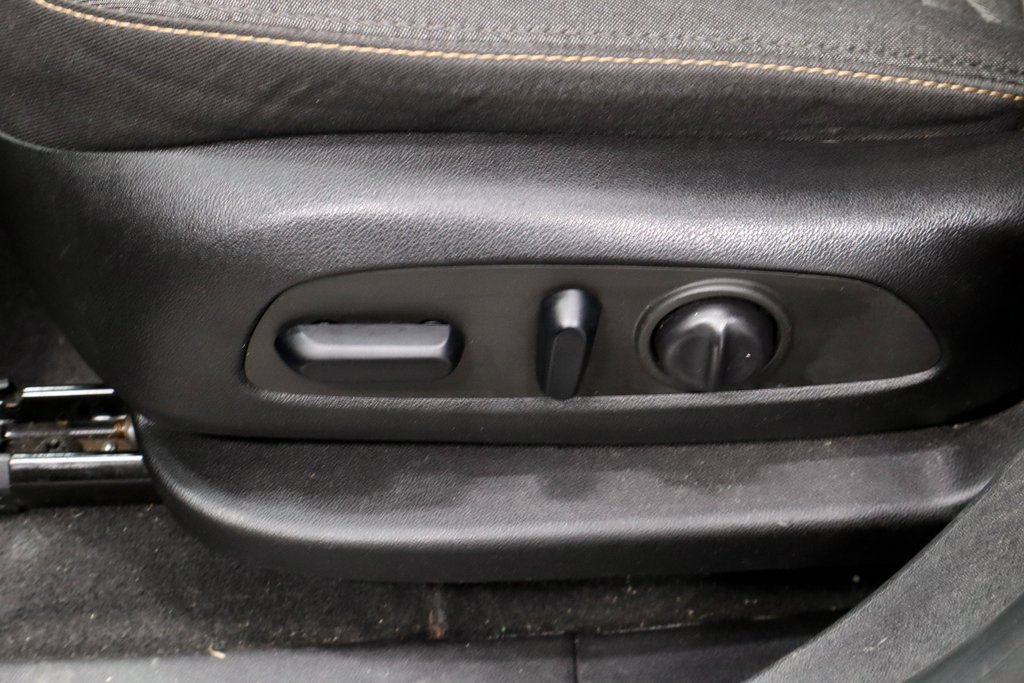 Used 2019 Chevrolet Equinox LT image 25