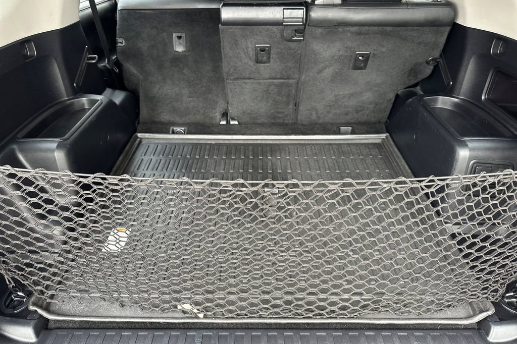 Used 2021 Toyota 4Runner TRD Off-Road Premium w/ Moonroof Package AWD/4WD image 15