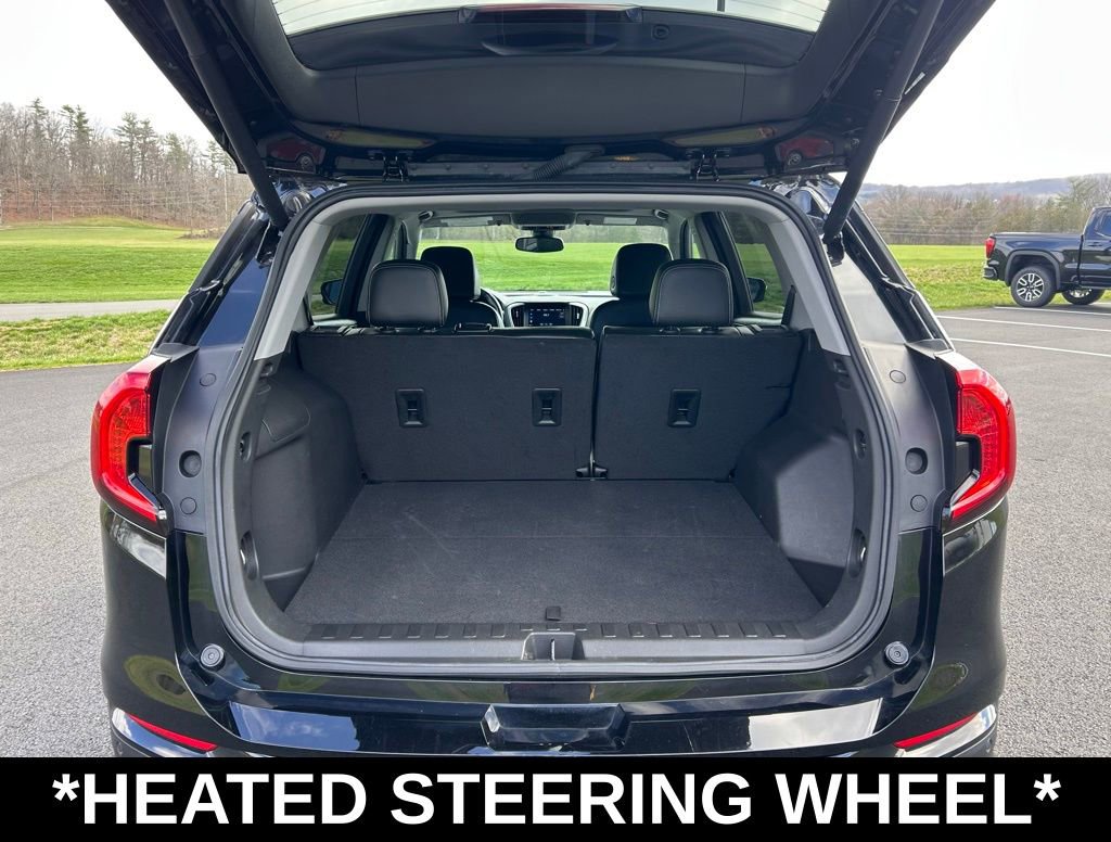 Certified 2022 GMC Terrain SLT w/ Infotainment Package II image 11