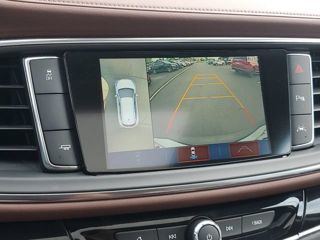 Certified 2018 Buick Enclave Avenir w/ Avenir Technology Package FWD image 28