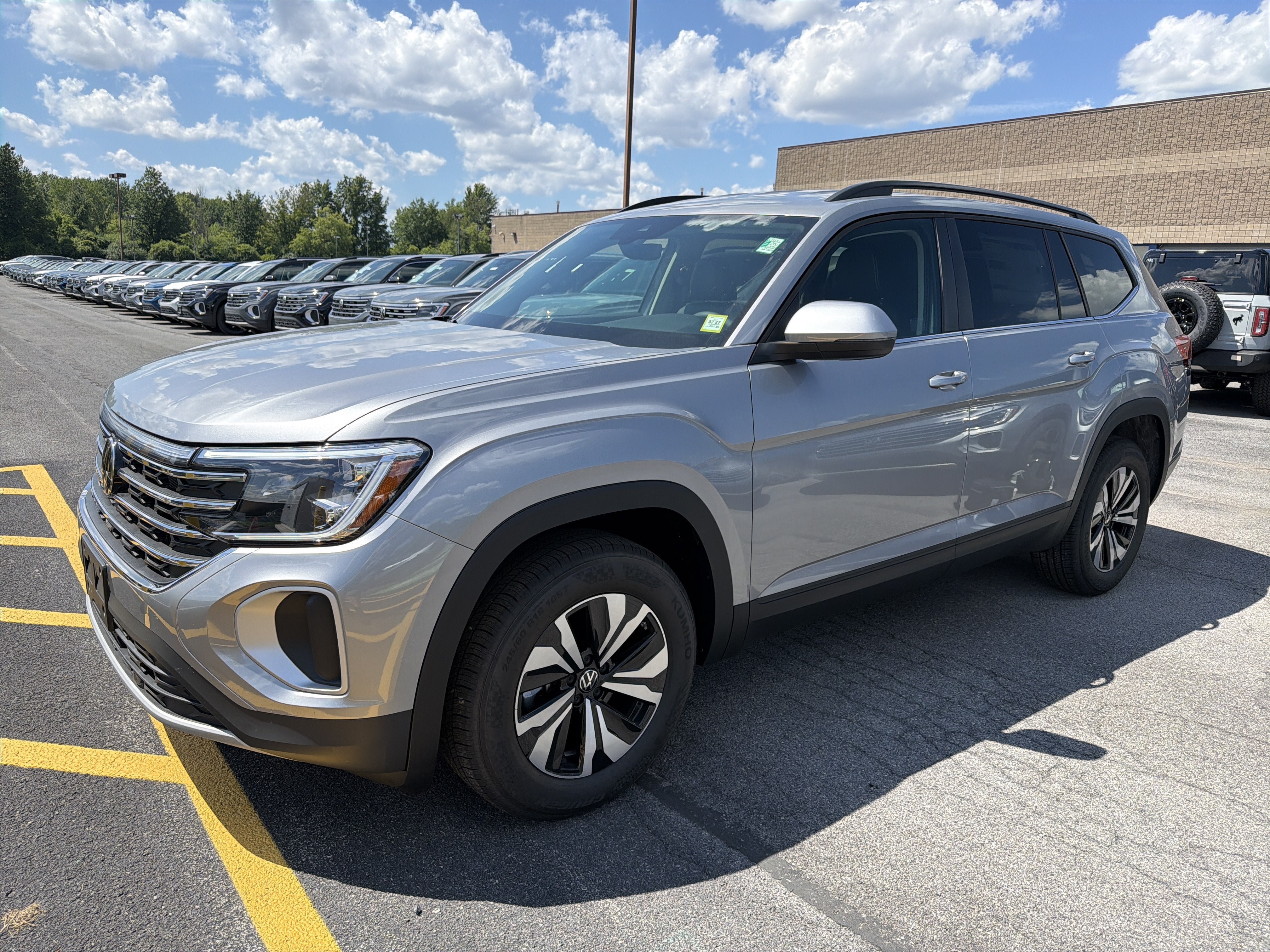 New 2026 Volkswagen Atlas SE AWD/4WD image 4
