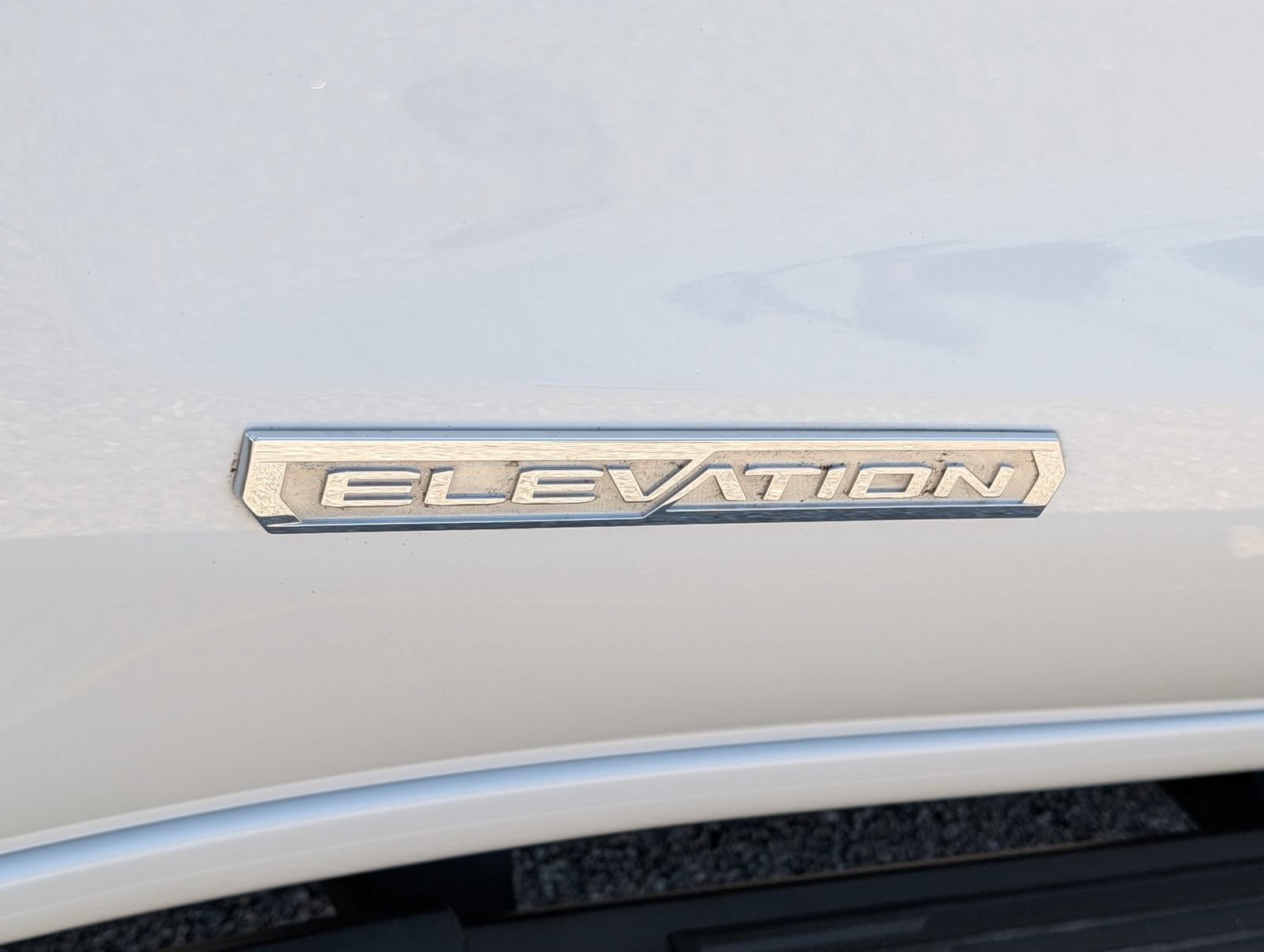 Used 2024 GMC Sierra 1500 Elevation w/ X31 Off-Road Package AWD/4WD image 9