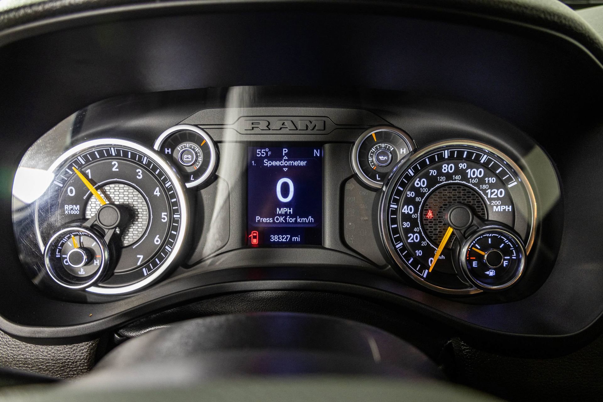 Used 2022 RAM 1500 Big Horn AWD/4WD image 32