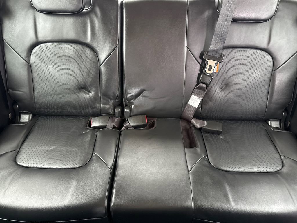Used 2020 Nissan Armada Platinum w/ Captain's Chairs Package image 18