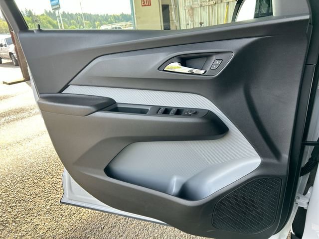 New 2027 Chevrolet Bolt LT w/ Comfort Package FWD image 20