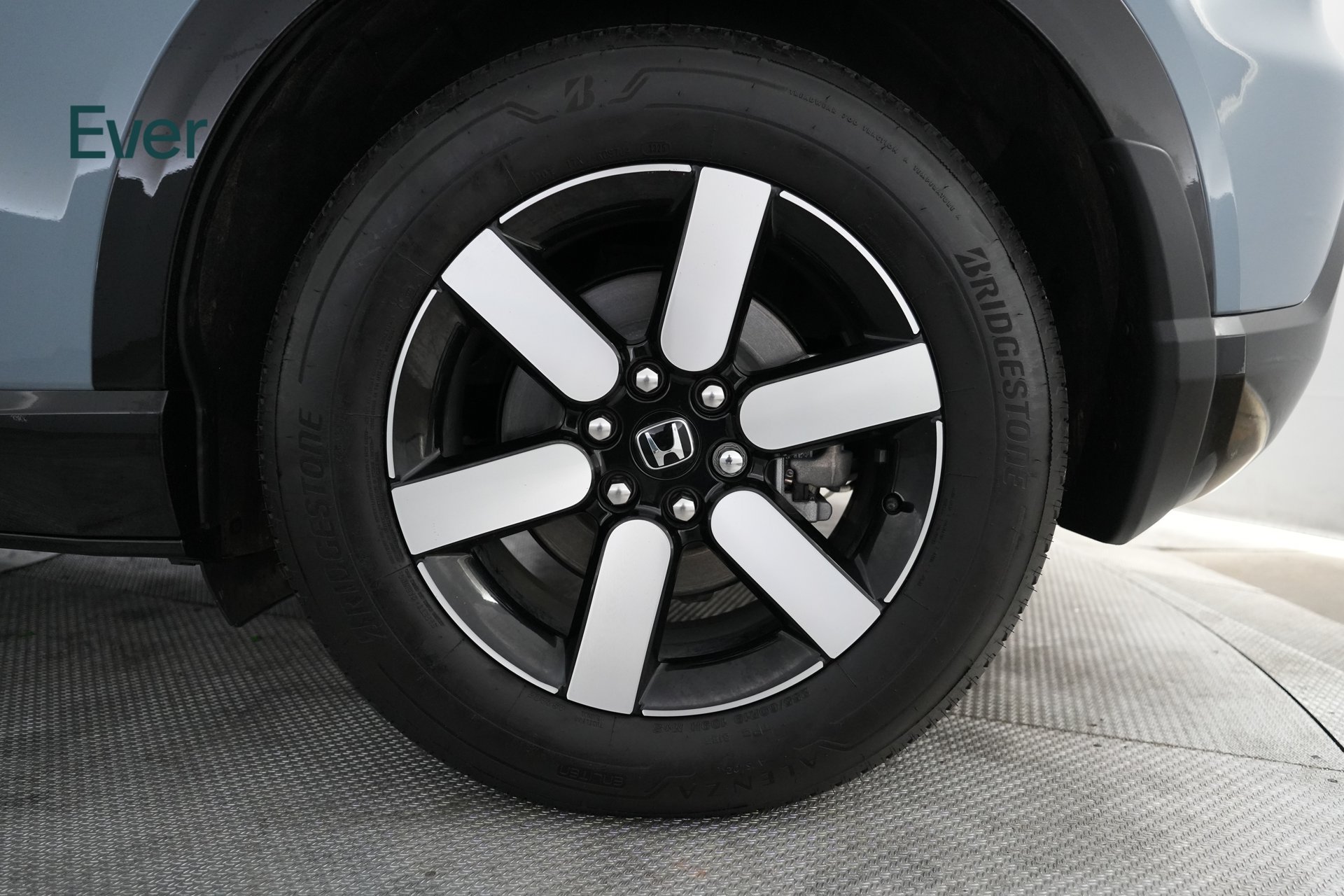 Used 2025 Honda Prologue Touring image 9