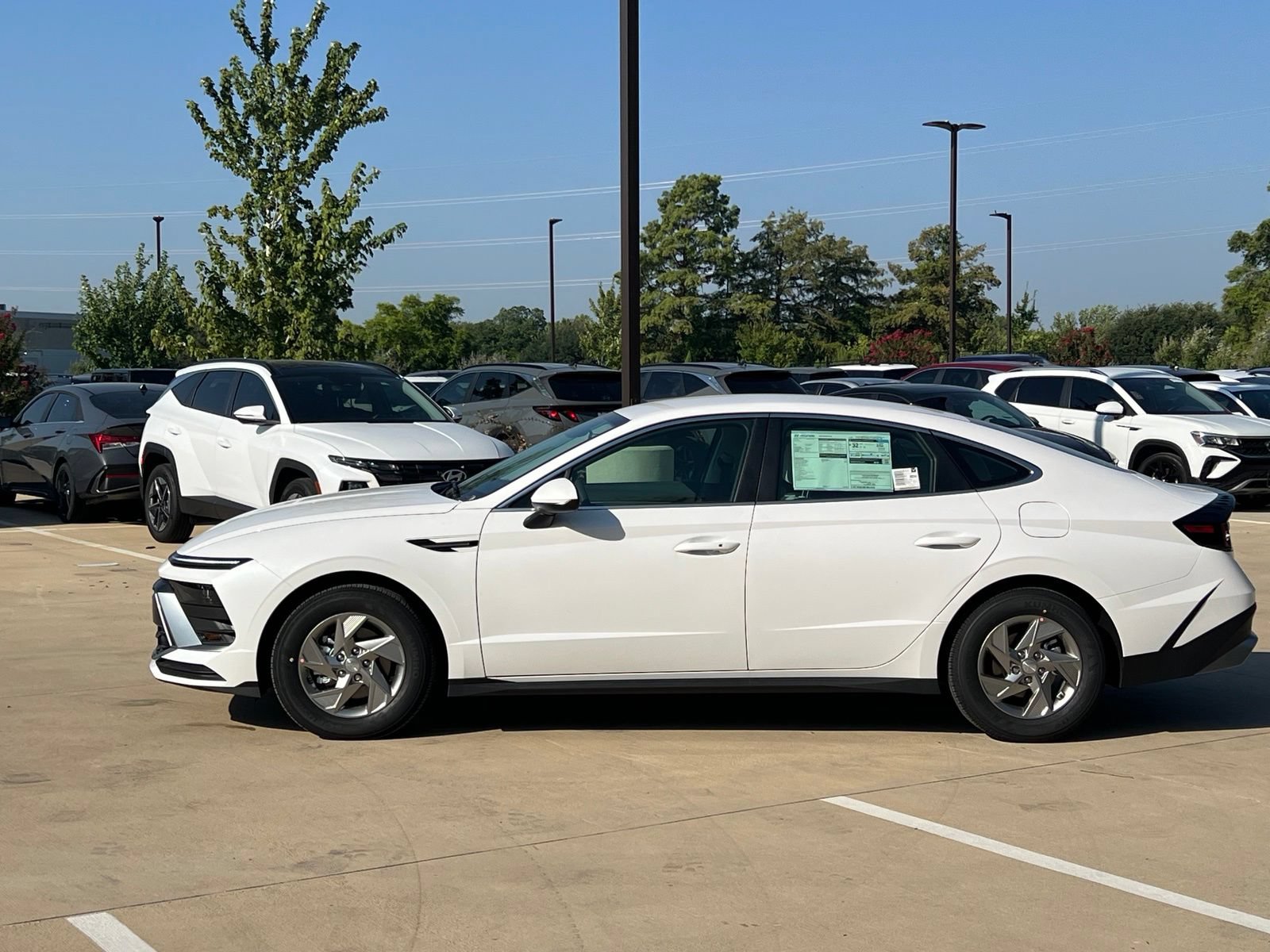 New 2026 Hyundai Sonata SE FWD image 6