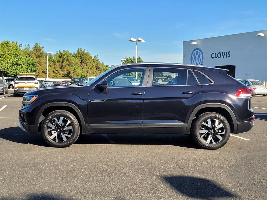 Used 2023 Volkswagen Atlas Cross Sport SE AWD/4WD image 9