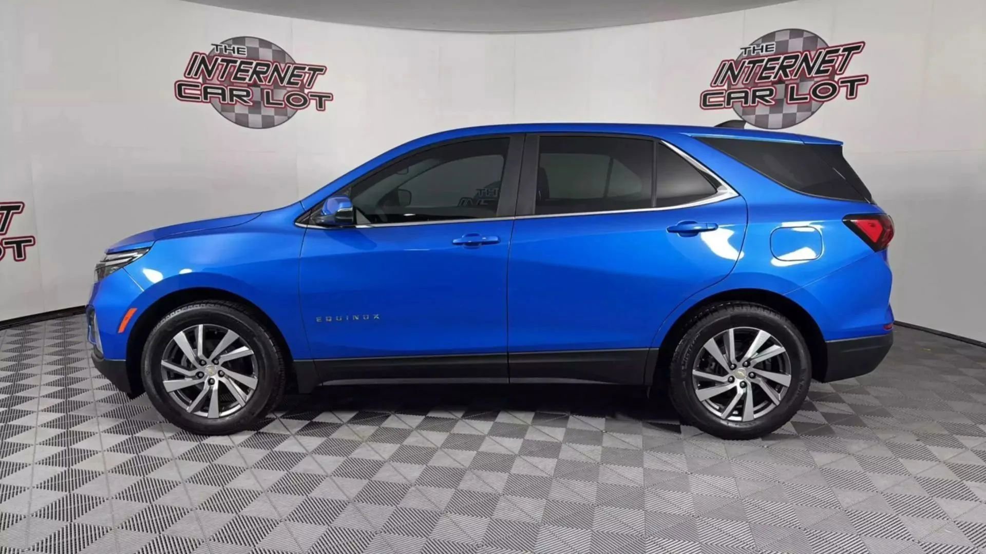 Used 2024 Chevrolet Equinox LT image 4