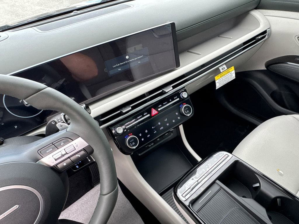 New 2026 Hyundai Tucson Limited image 18