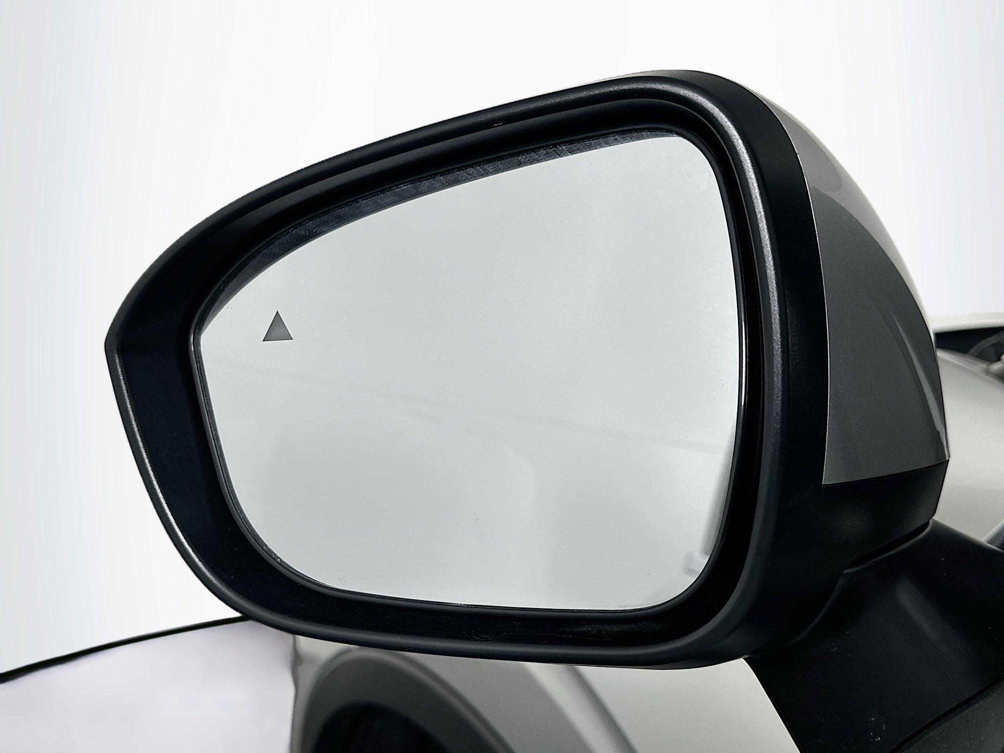 Used 2025 Mitsubishi Outlander SE image 16