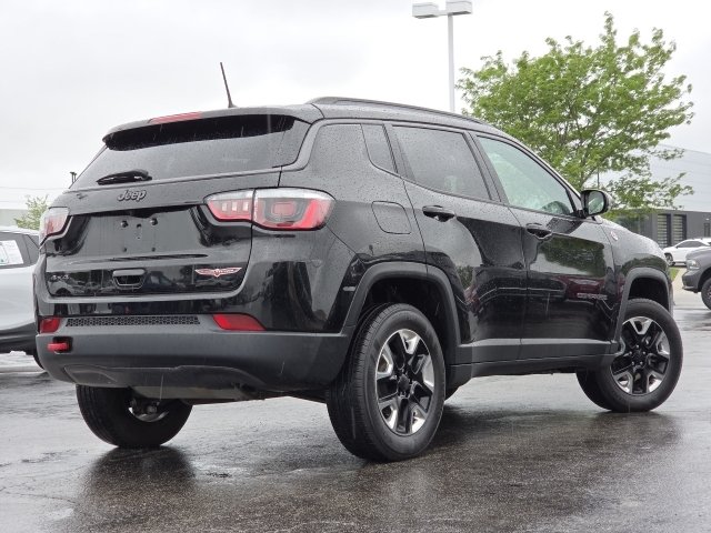 Used 2018 Jeep Compass Trailhawk w/ Cold Weather Group AWD/4WD image 9