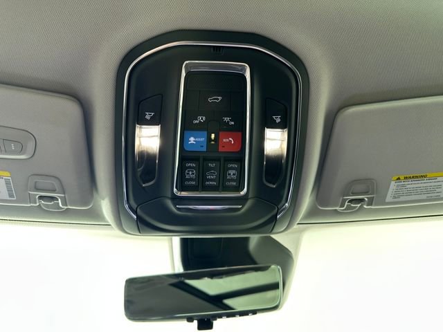 Used 2023 Jeep Grand Cherokee 4WD 4xe w/ Luxury Tech Group II image 24