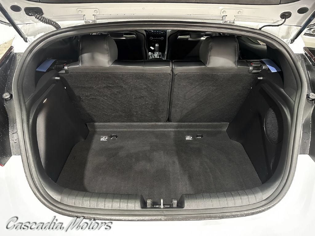 Used 2022 Hyundai Veloster N FWD image 9