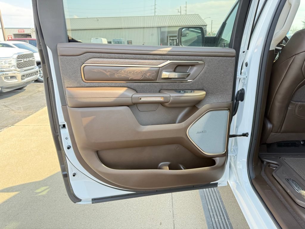 New 2026 RAM 1500 Limited w/ Trailer Tow Group AWD/4WD image 29