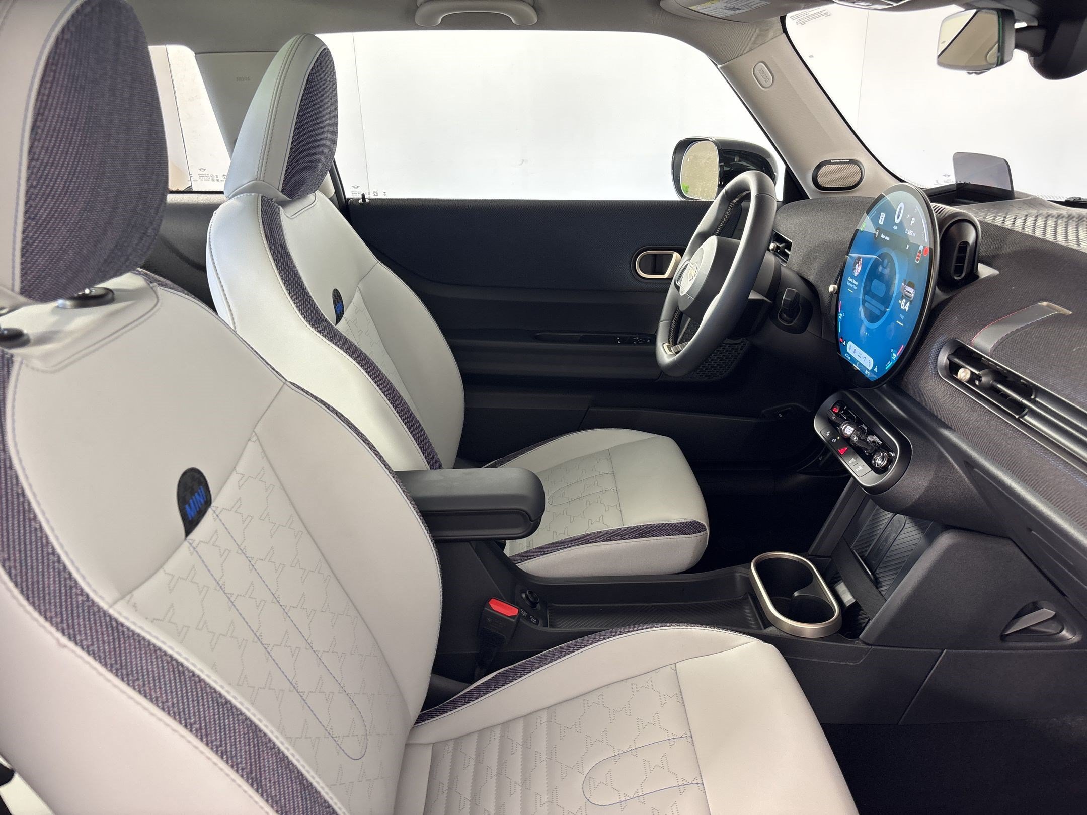 Used 2026 MINI Cooper S FWD image 26