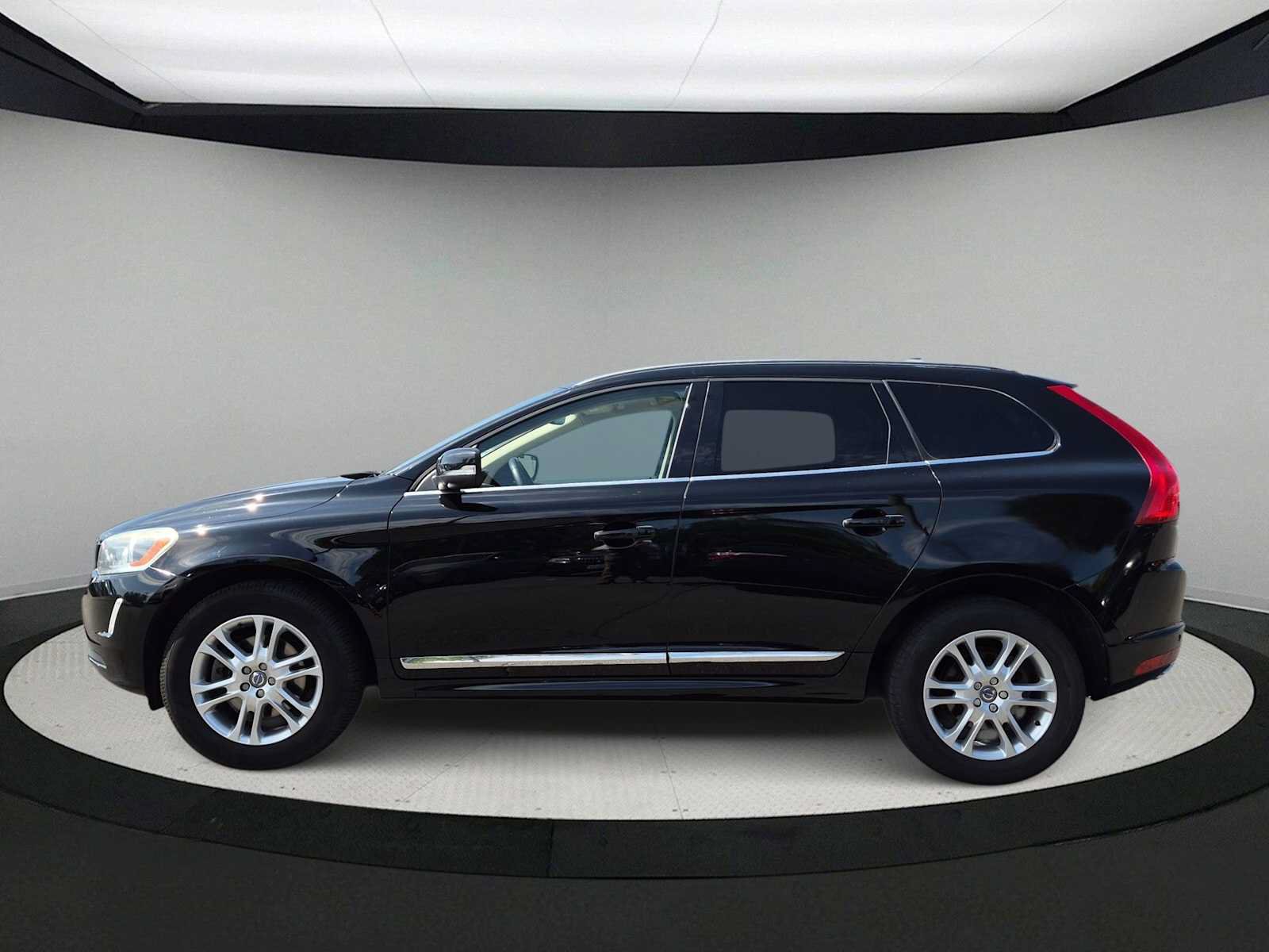 Used 2016 Volvo XC60 T5 Premier w/ Proximity Package AWD/4WD image 5