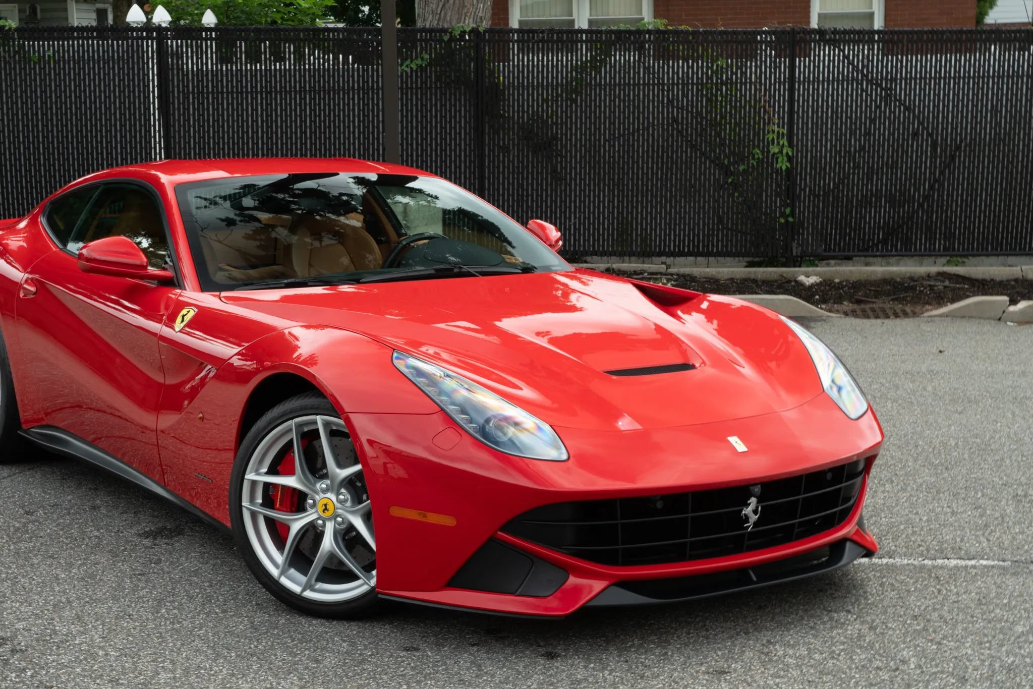 Used 2017 Ferrari F12 Berlinetta RWD image 35