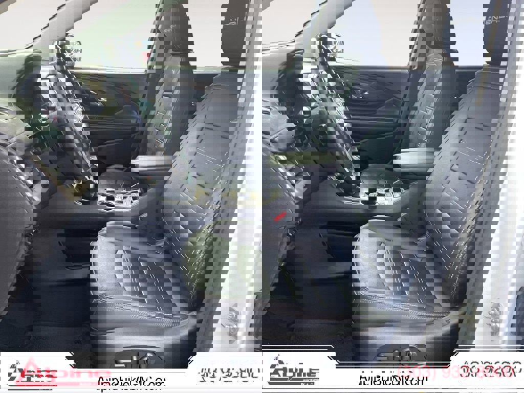 Used 2024 GMC Terrain Denali image 9