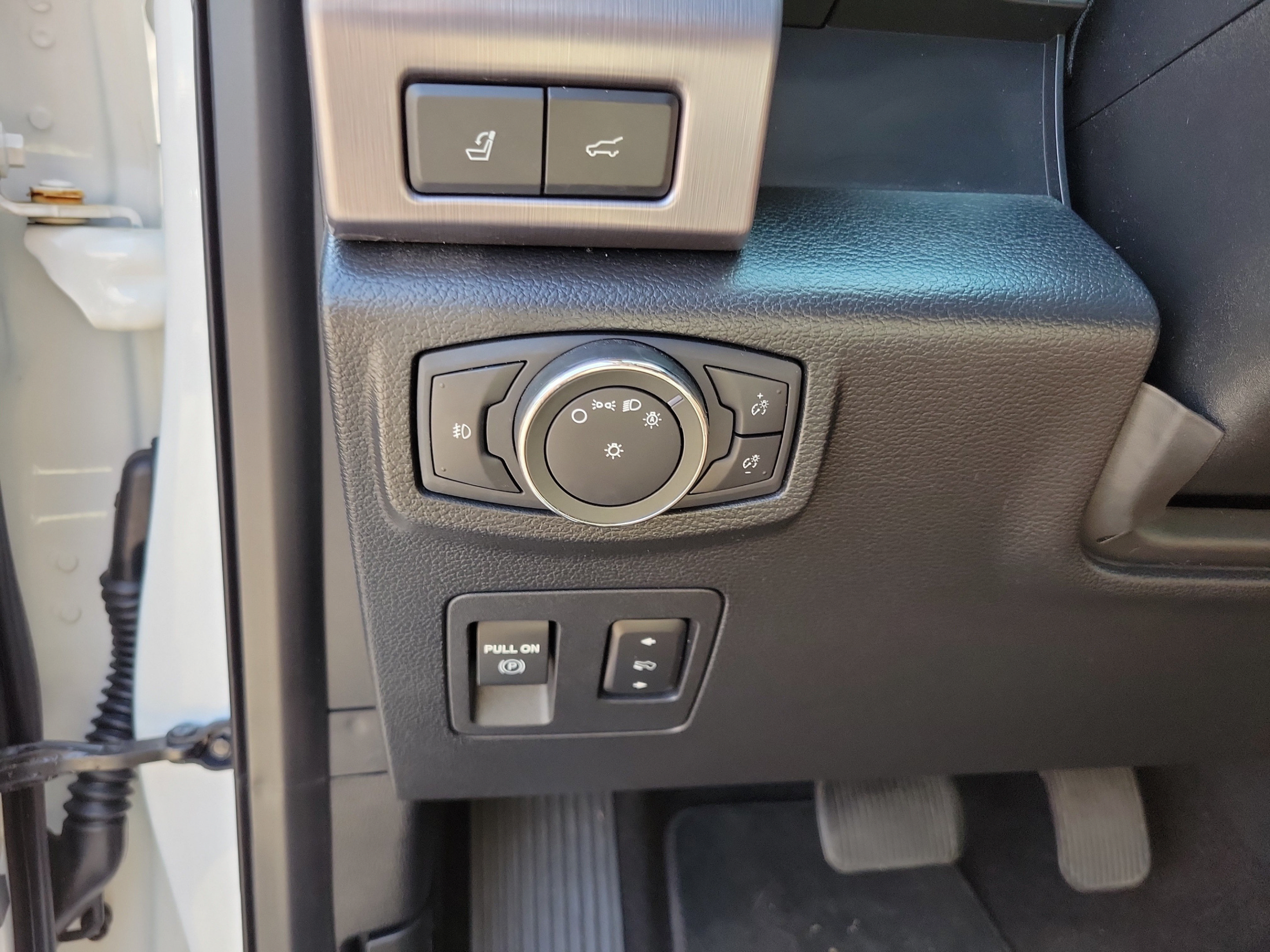 Used 2019 Ford Expedition Platinum RWD image 19