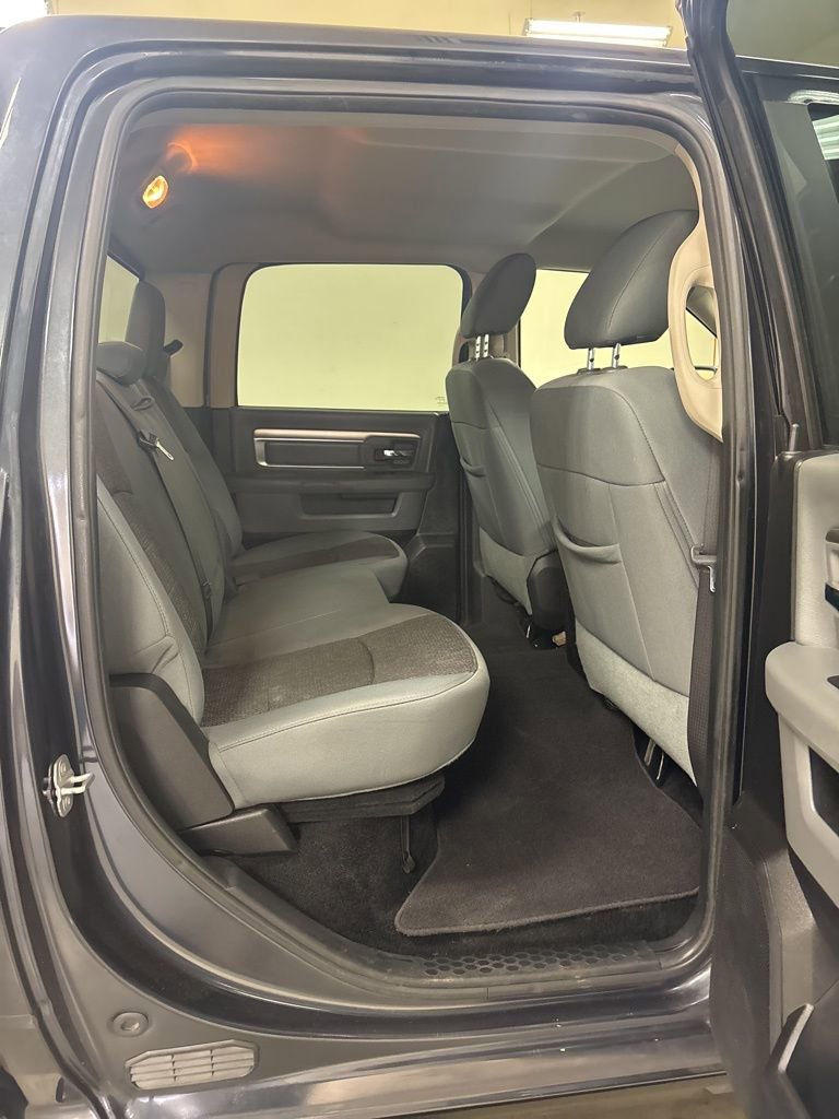 Used 2014 RAM 1500 Big Horn image 30