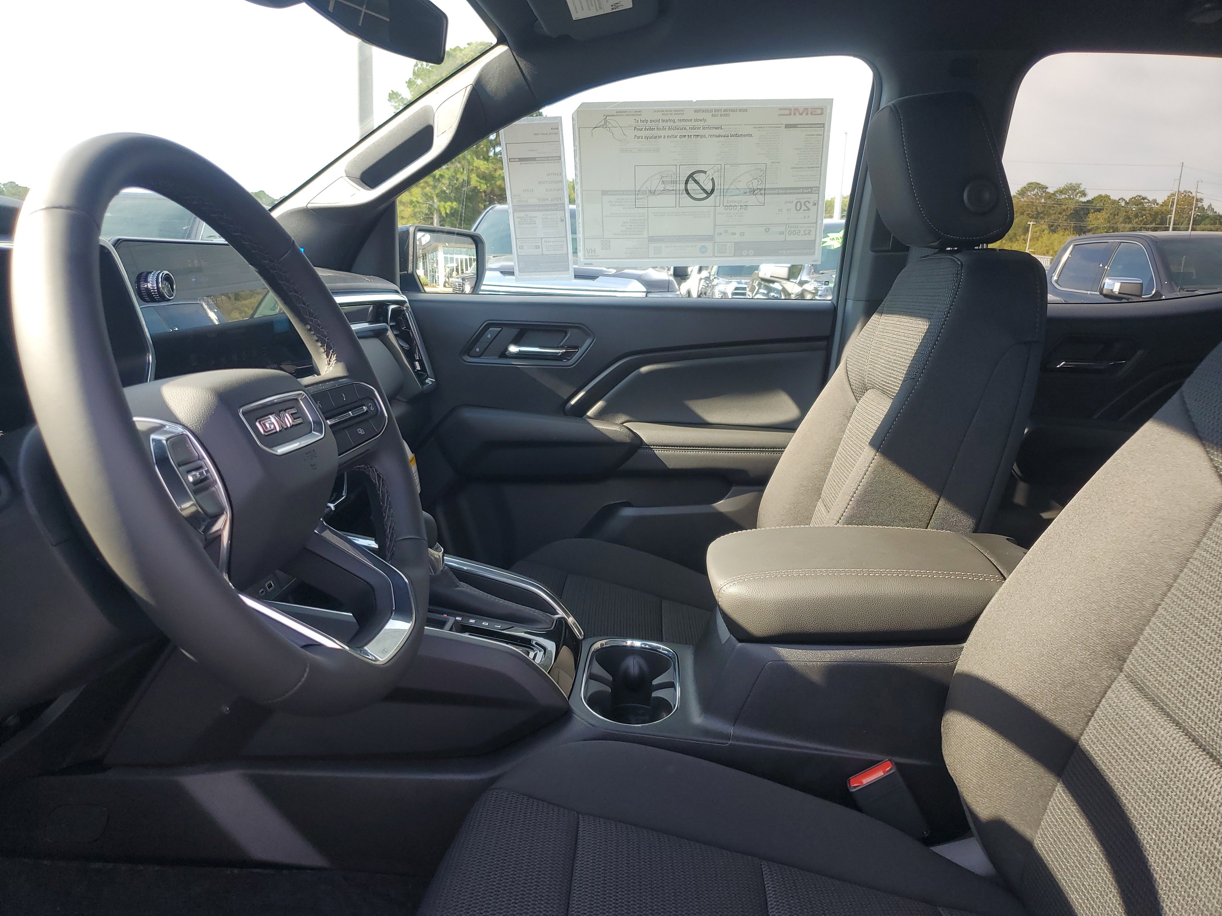 New 2026 GMC Canyon Elevation image 17