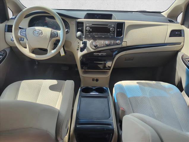 Used 2012 Toyota Sienna LE FWD image 24