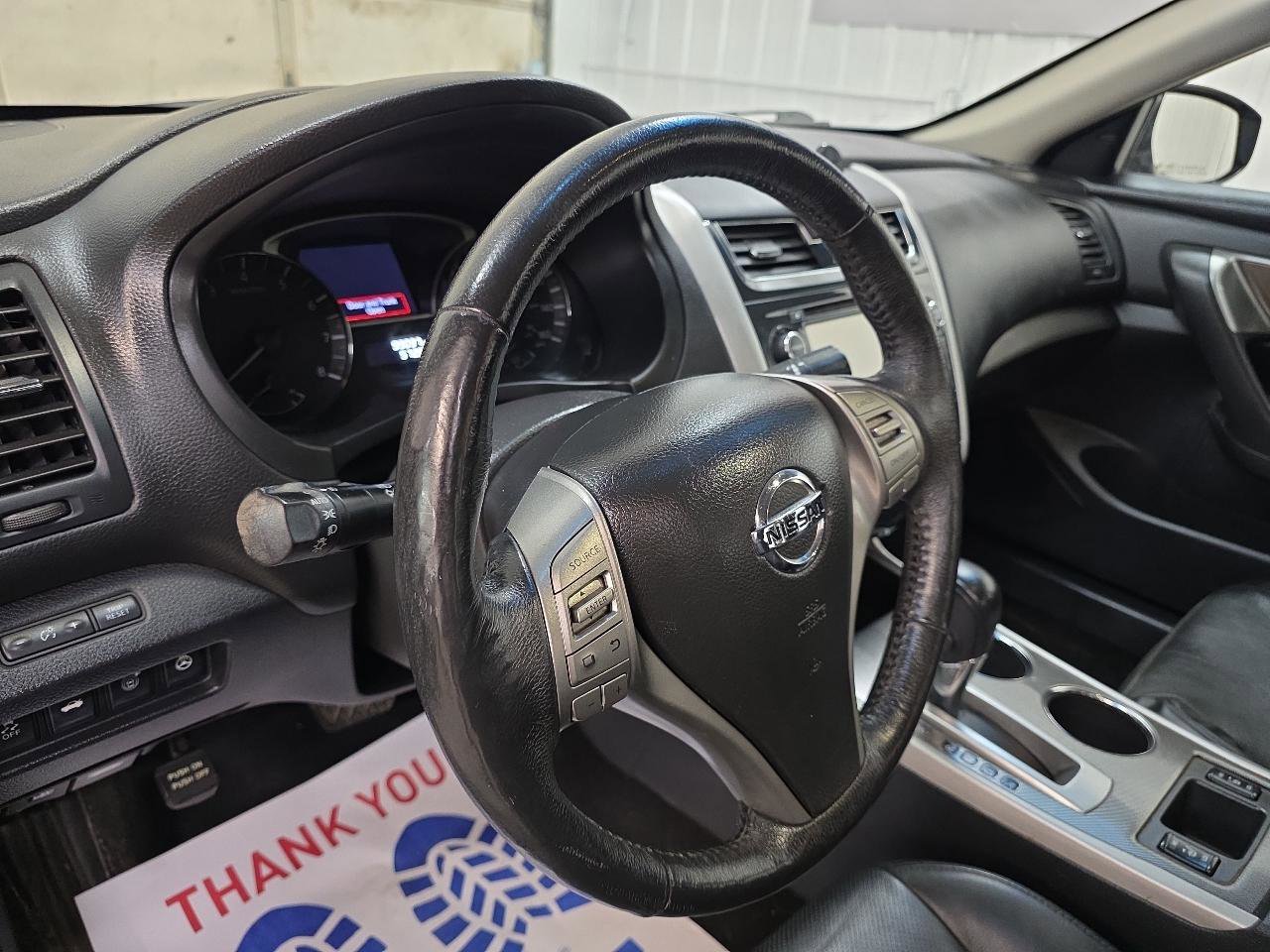 Used 2015 Nissan Altima 2.5 SL w/ Technology Package FWD image 27