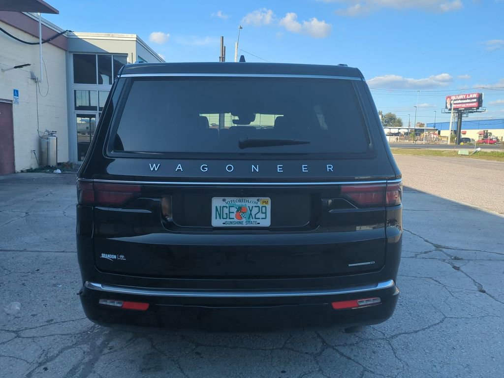 Used 2024 Jeep Wagoneer Series II image 6