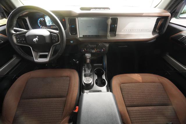 Used 2023 Ford Bronco Outer Banks AWD/4WD image 11