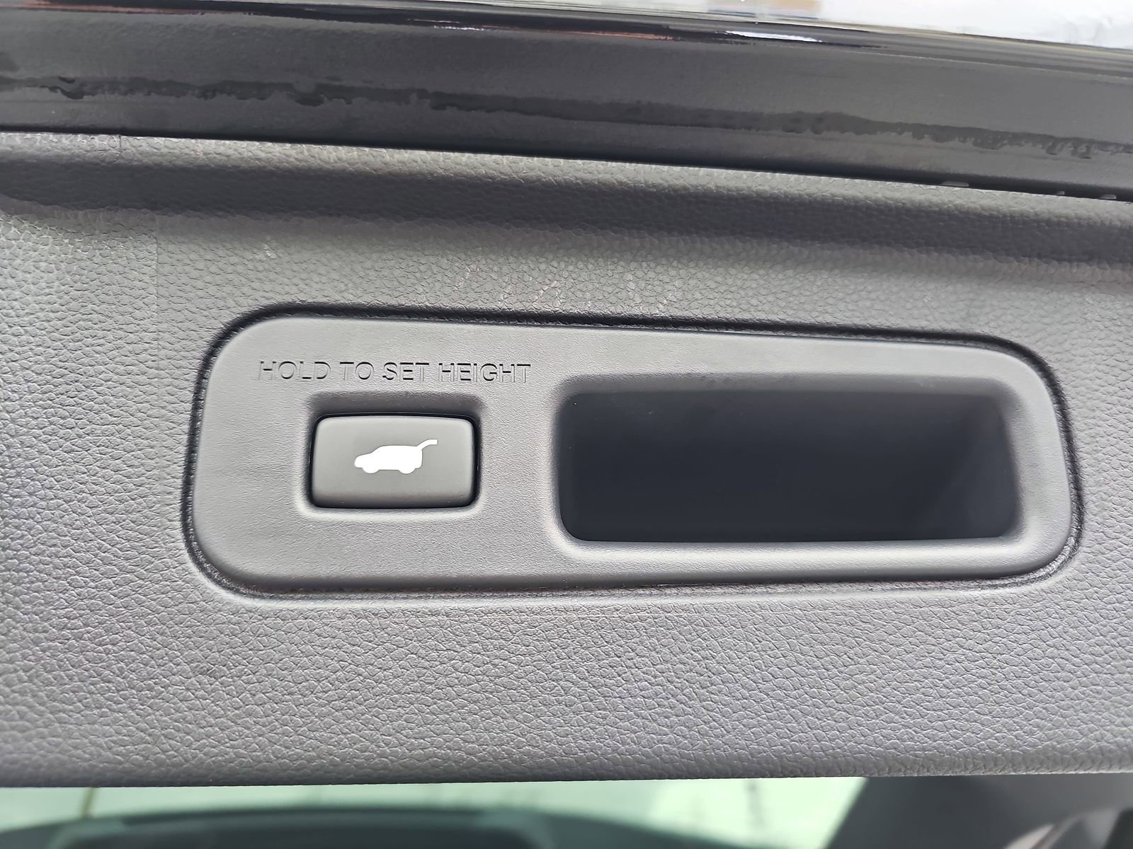 Used 2025 Honda Pilot EX-L image 15