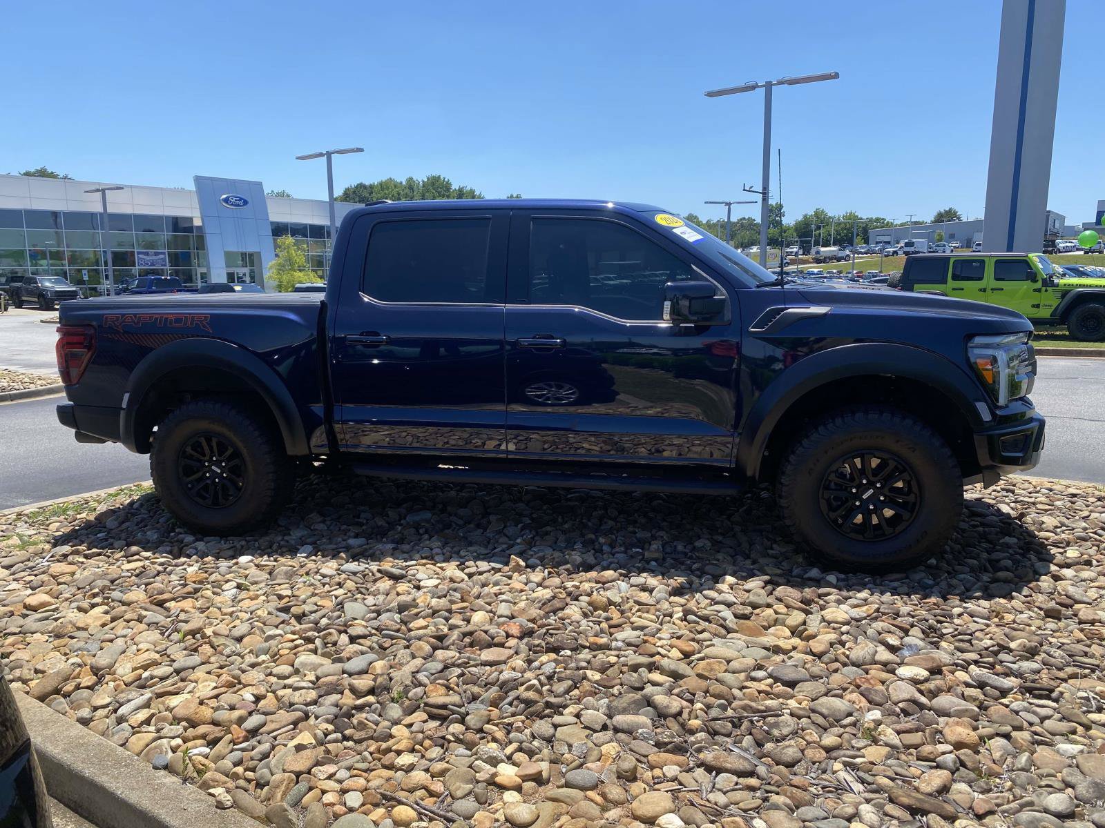 Certified 2024 Ford F150 Raptor AWD/4WD image 8