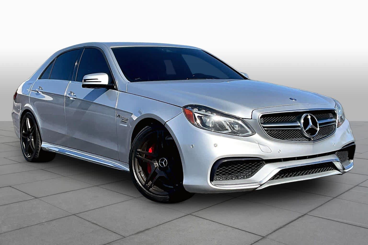 Used 2014 Mercedes-Benz E 63 AMG 4MATIC Sedan image 4