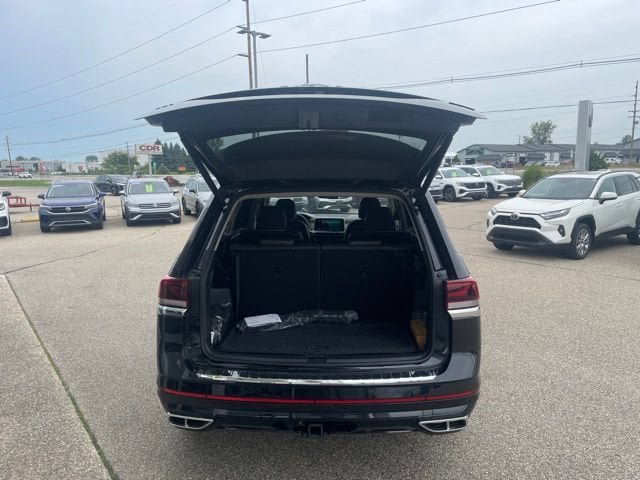 New 2026 Volkswagen Atlas SEL Premium R-Line AWD/4WD image 7