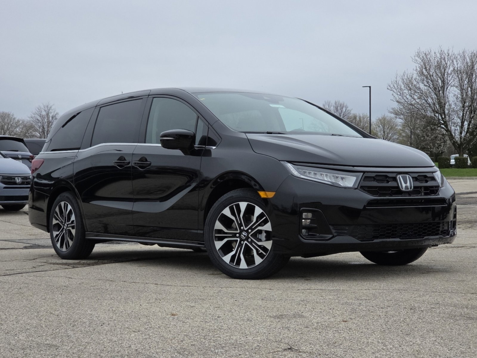 New 2026 Honda Odyssey Elite image 2