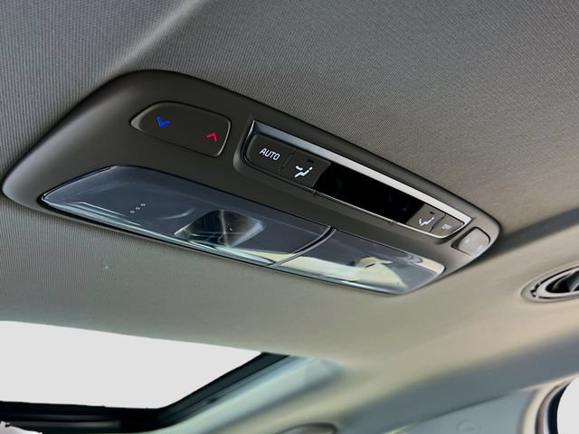 Certified 2025 Kia Telluride EX w/ EX Captain's Chair Package FWD image 27