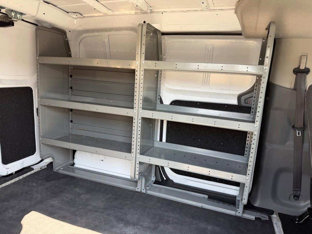 Used 2019 Nissan NV200 S image 19