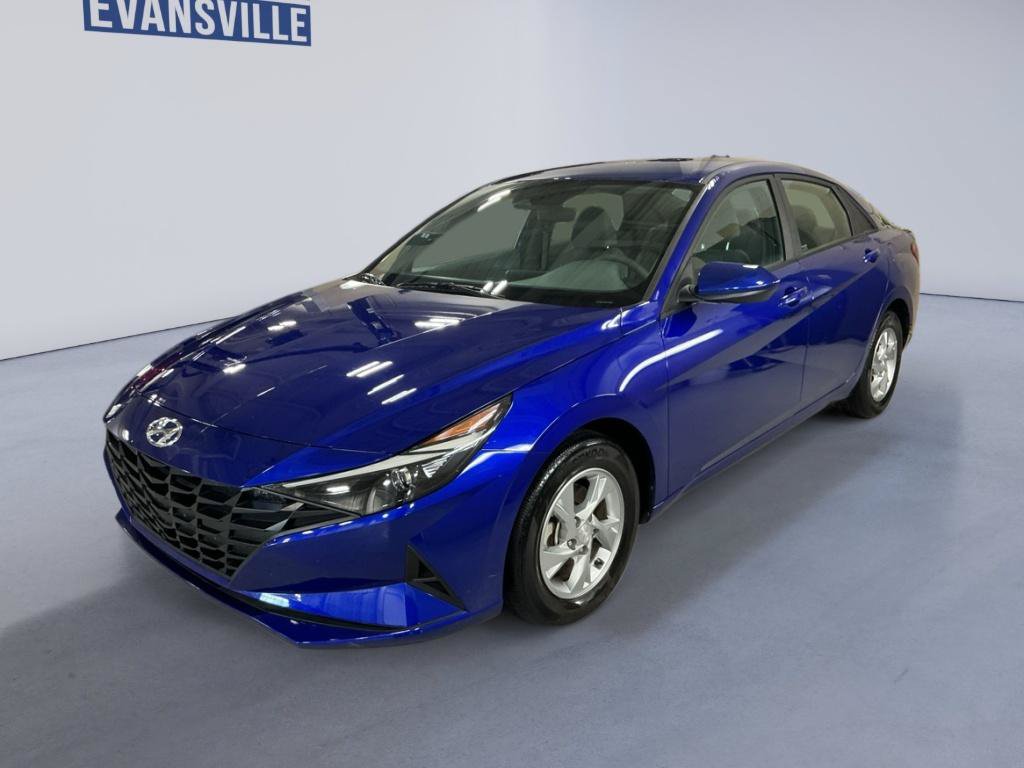Certified 2023 Hyundai Elantra SE FWD image 2