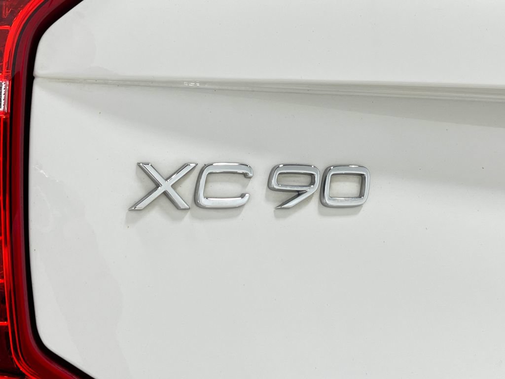 Used 2020 Volvo XC90 T6 Momentum AWD/4WD image 45