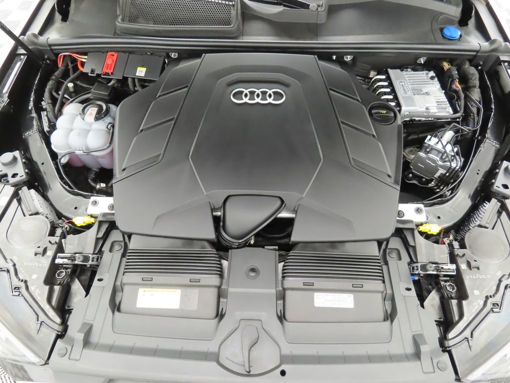Used 2023 Audi Q7 3.0T Prestige image 29