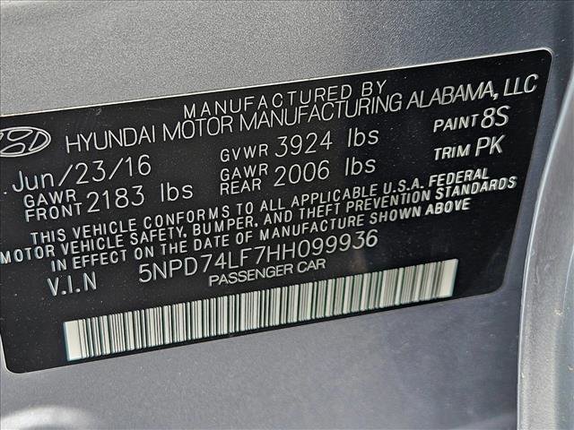 Used 2017 Hyundai Elantra SE image 21