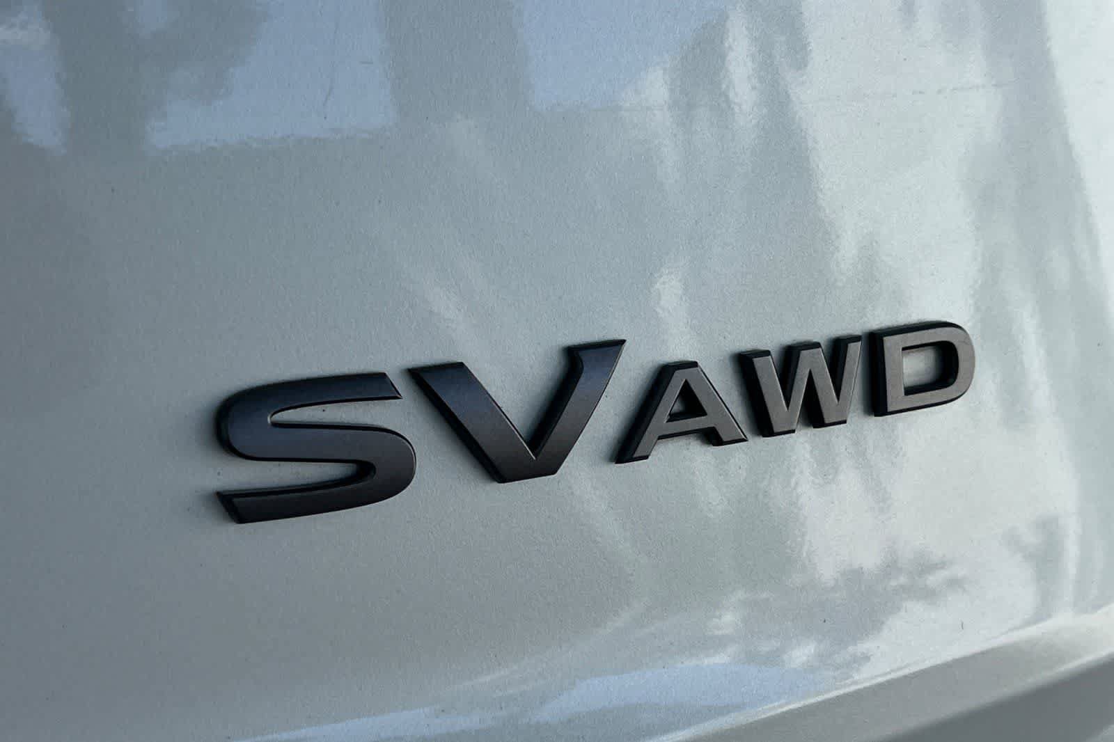 Used 2024 Nissan Rogue SV AWD/4WD image 17