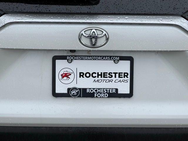 Used 2019 Toyota RAV4 Limited w/ Cold Weather Package image 41