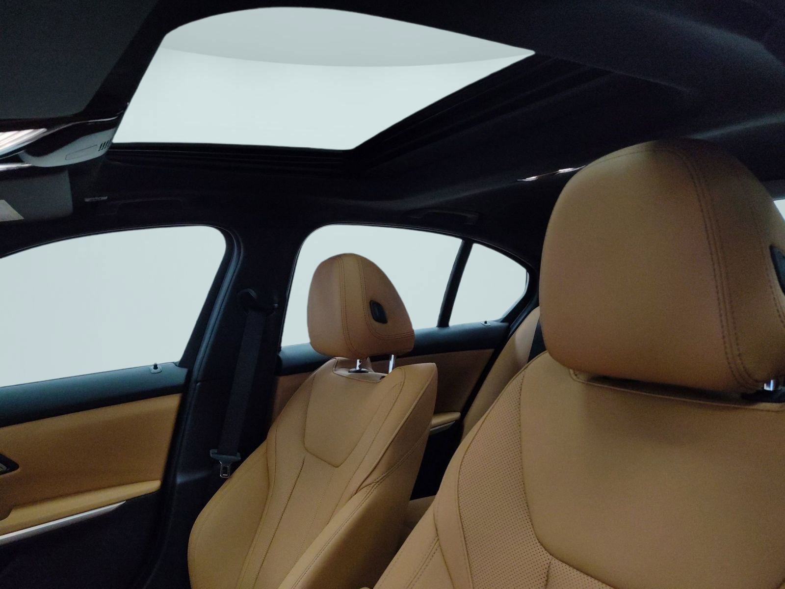 New 2026 BMW 330i xDrive Sedan w/ M Sport Package image 14