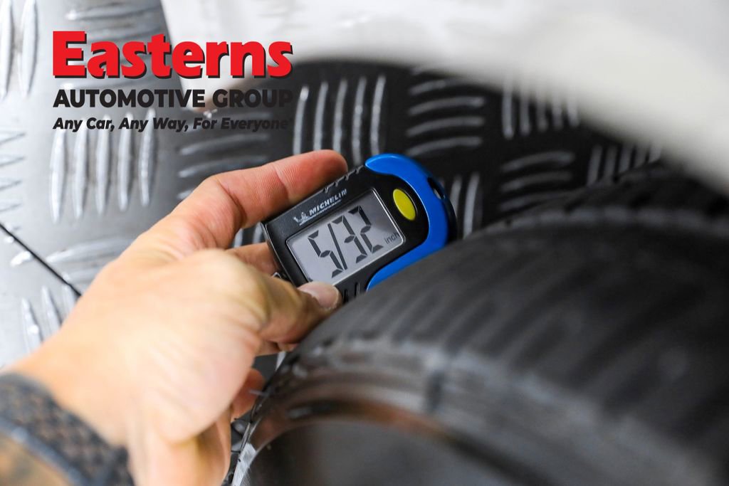 Used 2020 Toyota Prius Prime XLE image 26