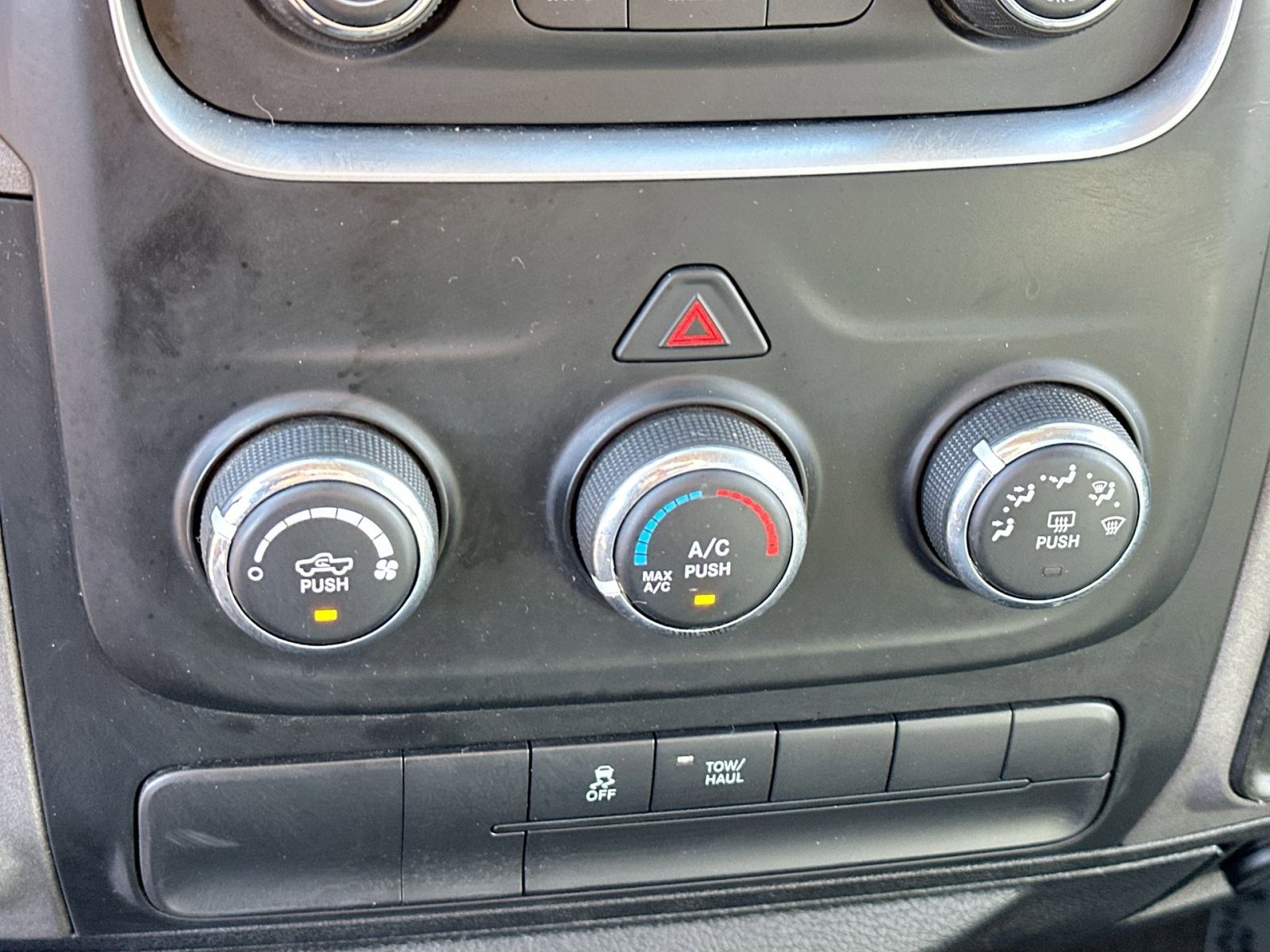 Used 2017 RAM 1500 Tradesman w/ Power & Remote Entry Group image 25