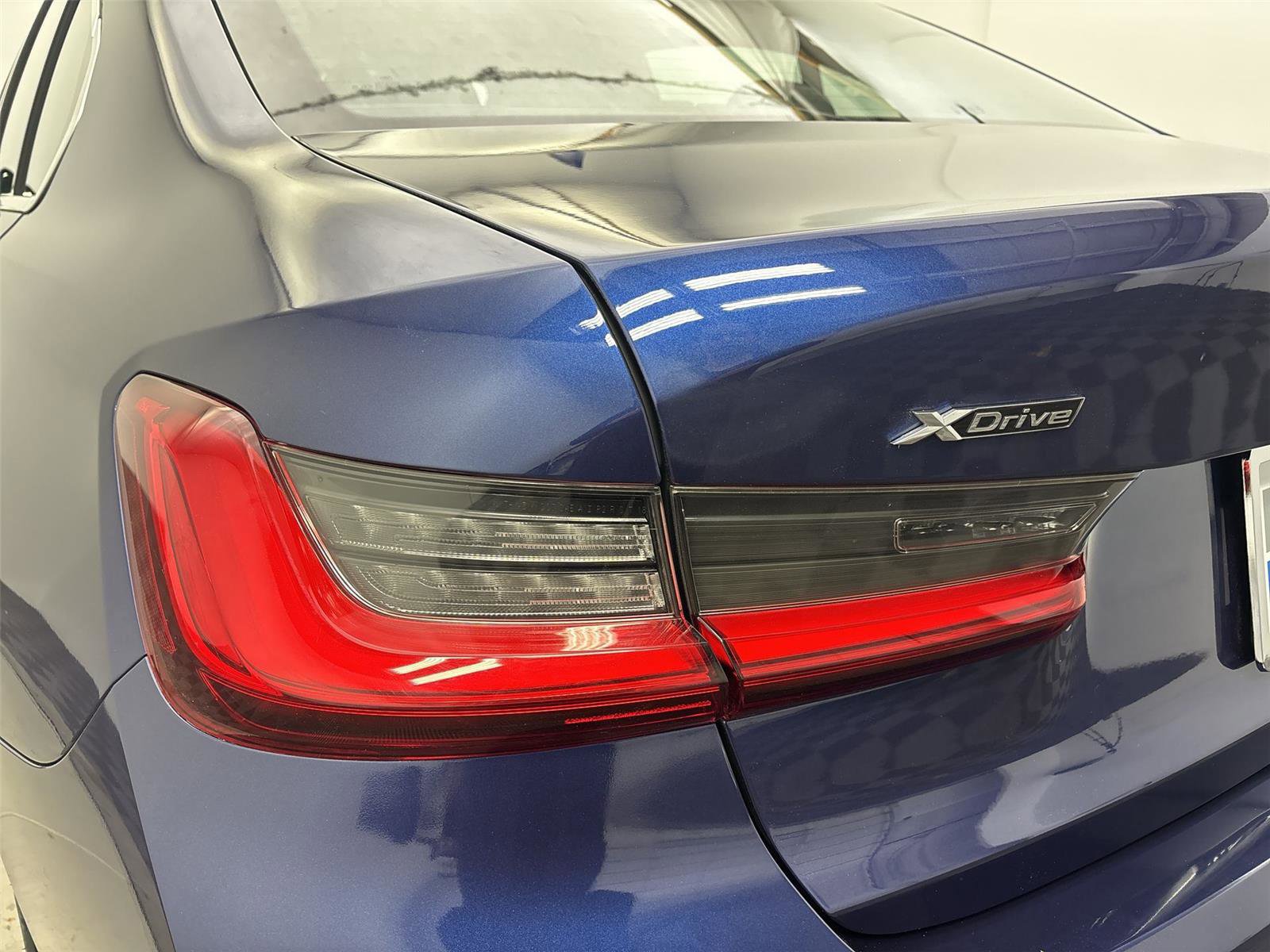 Used 2020 BMW 330i xDrive Sedan w/ Convenience Package image 19