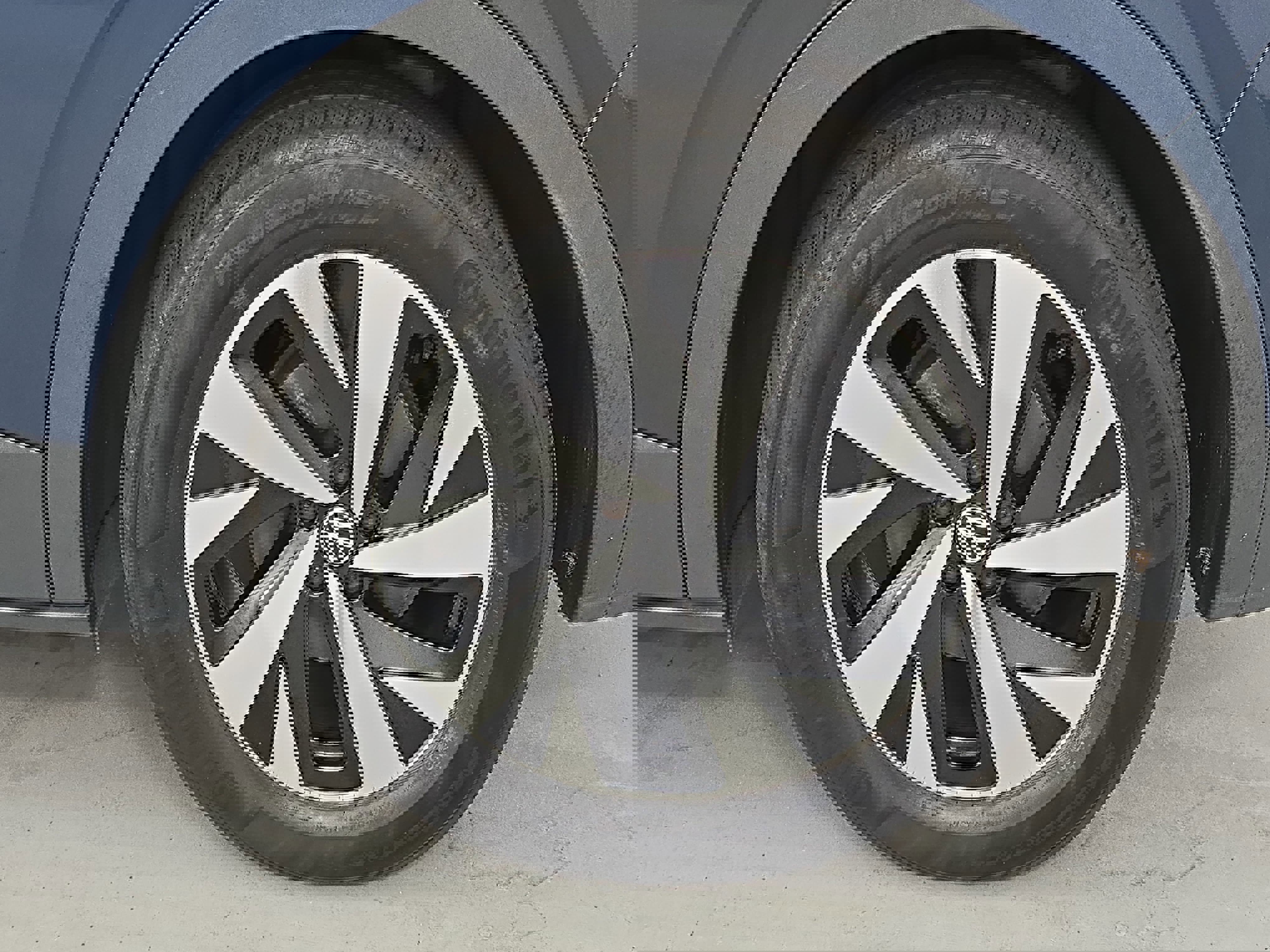 Certified 2023 Volkswagen ID.4 Pro image 32