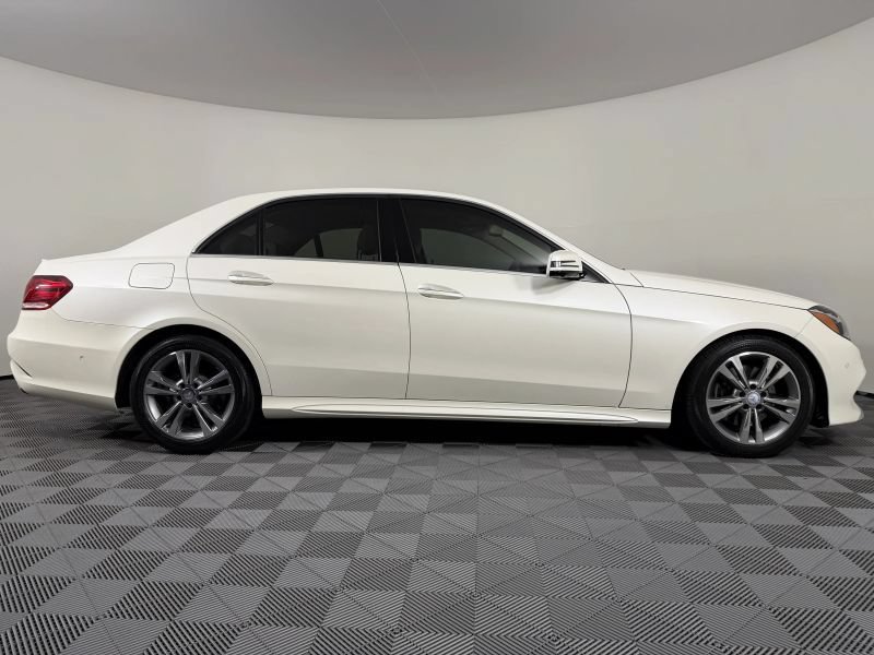Used 2014 Mercedes-Benz E 250 BlueTEC 4MATIC Sedan image 57